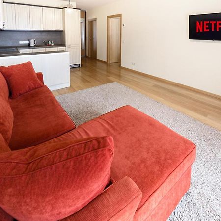 Ona'S Apartment In City Center With Private Parking كاوناس المظهر الخارجي الصورة